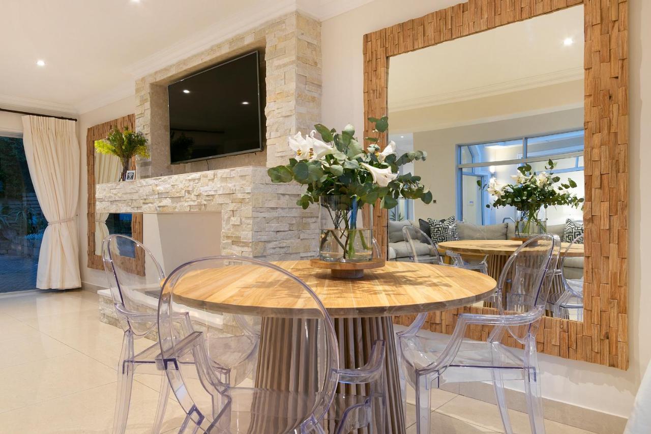 Luxury Serviced Mountain Villa In Constantia Kapsztad Zewnętrze zdjęcie