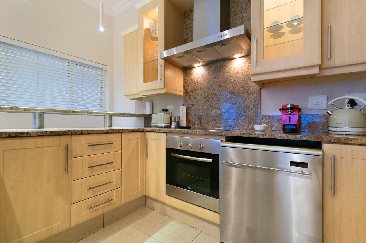 Luxury Serviced Mountain Villa In Constantia Kapsztad Zewnętrze zdjęcie